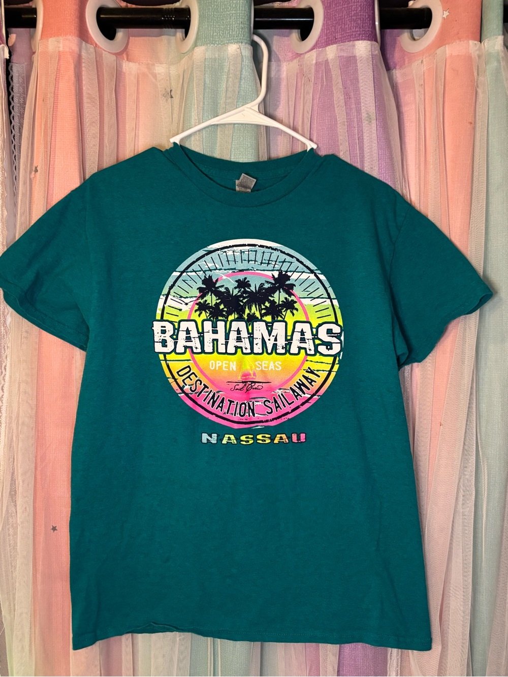 Bahamas Nassau Teal Graphic T-Shirt